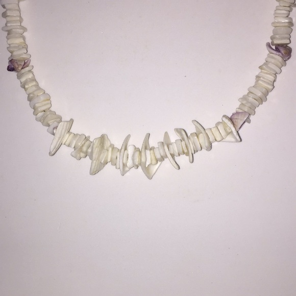 Necklace - Picture 3 of 4